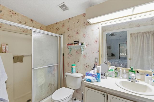 1537 DORAL CIRCLE, Lady Lake, FL 32159