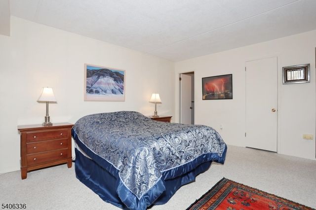 521 Piermont Ave 403A, River Vale Twp., NJ 07675