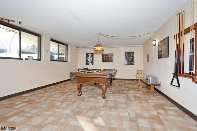 521 Piermont Ave 403A, River Vale Twp., NJ 07675