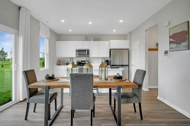 444 Vista Drive, Hampshire, IL 60140