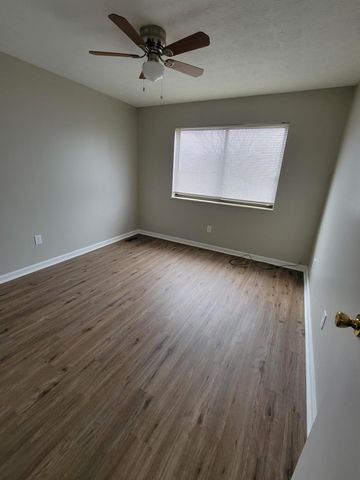 1070 Oakgrove Court, 2, Independence, KY 41051