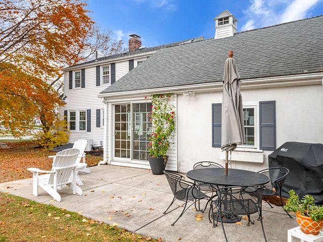 77 Stetson St, Haverhill, MA 01835