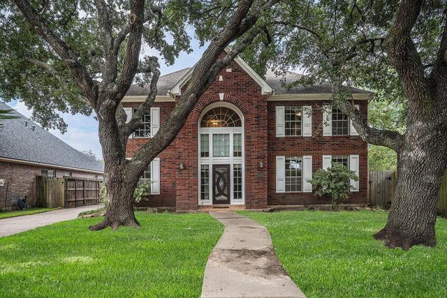 4712 Broadmoor Drive, League City, TX 77573