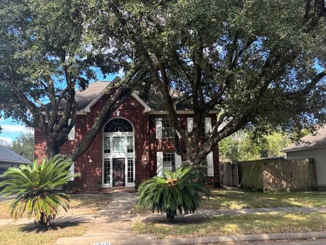 4712 Broadmoor Drive, League City, TX 77573