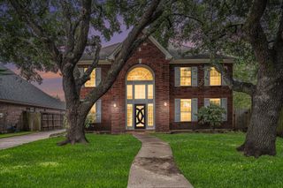 4712 Broadmoor Drive, League City, TX 77573