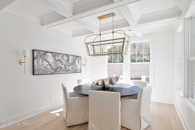 385 Crow Creek Drive NW, Calabash, NC 28467