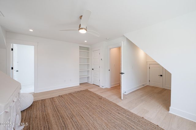 385 Crow Creek Drive NW, Calabash, NC 28467