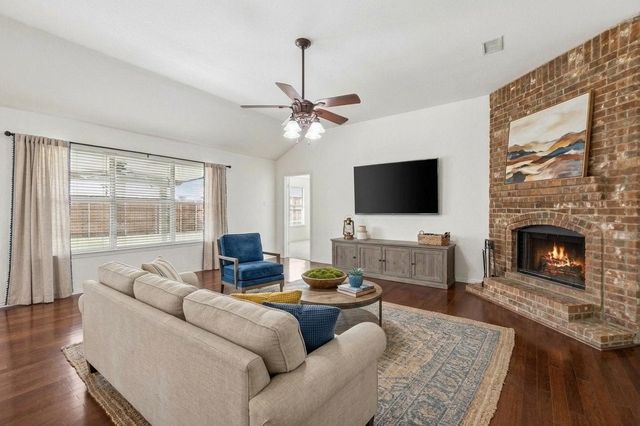 413 Highview Circle, Royse City, TX 75189