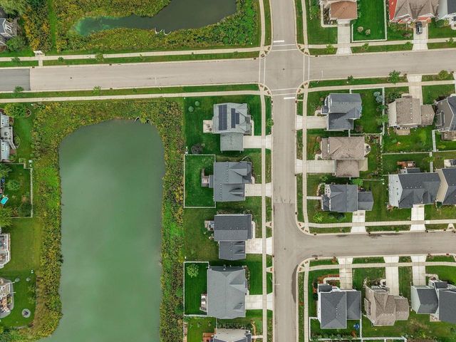 327 Galileo Drive, Madison, WI 53718