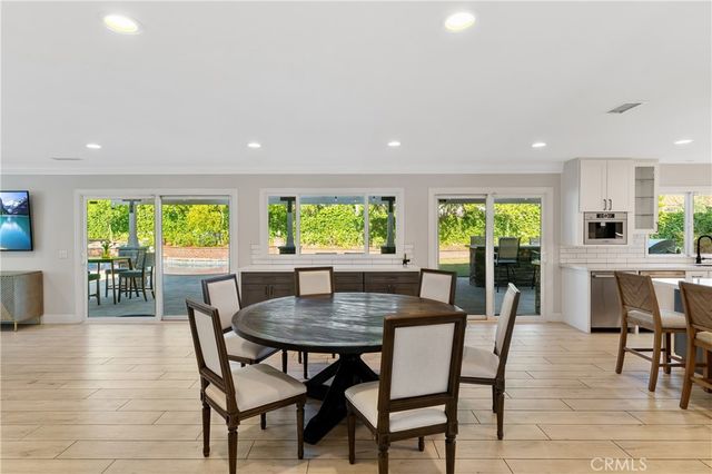 1312 Dubonnet Court, Oak Park, CA 91377