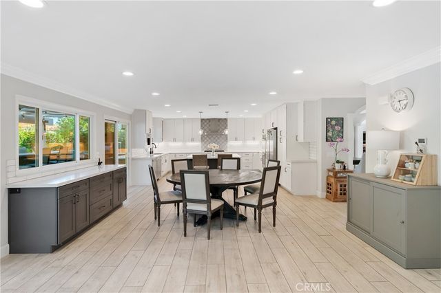 1312 Dubonnet Court, Oak Park, CA 91377