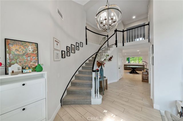 1312 Dubonnet Court, Oak Park, CA 91377