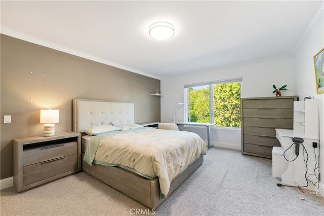 1312 Dubonnet Court, Oak Park, CA 91377