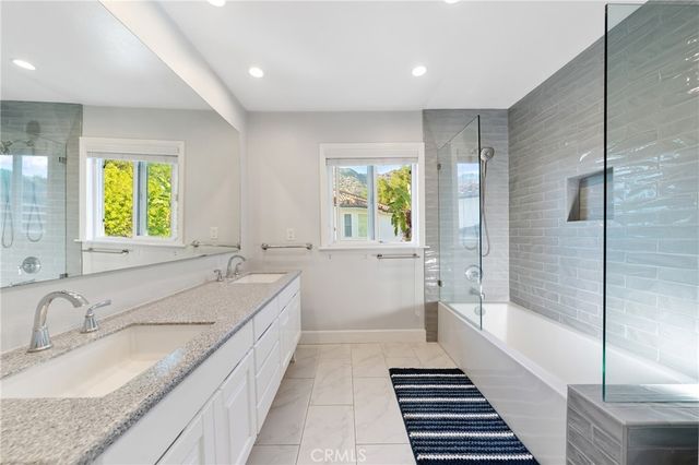 1312 Dubonnet Court, Oak Park, CA 91377