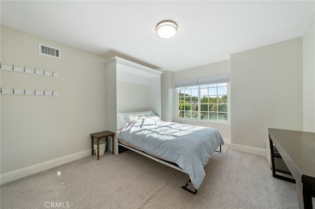 1312 Dubonnet Court, Oak Park, CA 91377