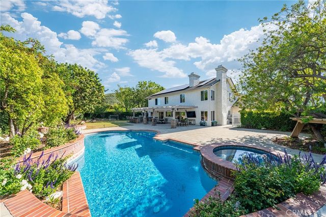 1312 Dubonnet Court, Oak Park, CA 91377