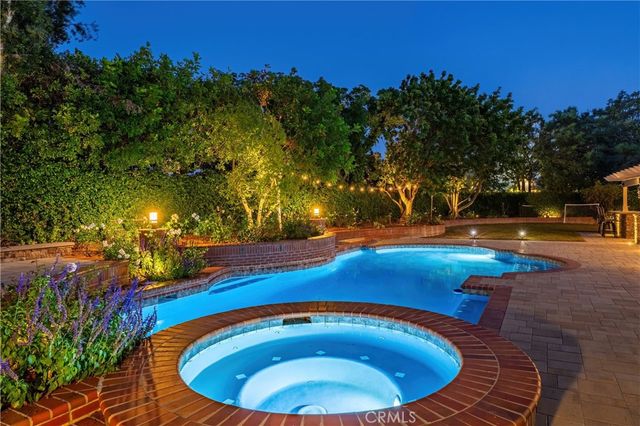 1312 Dubonnet Court, Oak Park, CA 91377