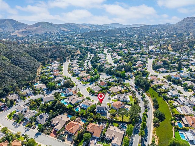 1312 Dubonnet Court, Oak Park, CA 91377