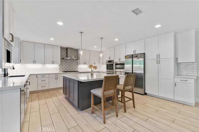 1312 Dubonnet Court, Oak Park, CA 91377