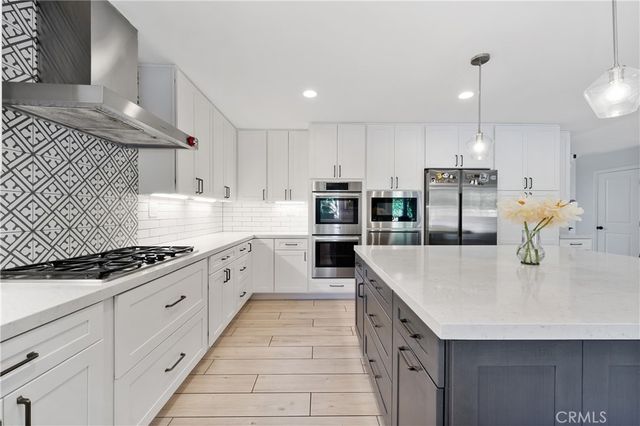 1312 Dubonnet Court, Oak Park, CA 91377