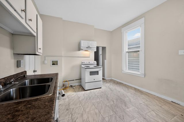 621 W Watkins Street, Covington, KY 41011