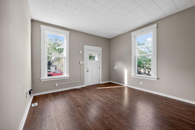621 W Watkins Street, Covington, KY 41011