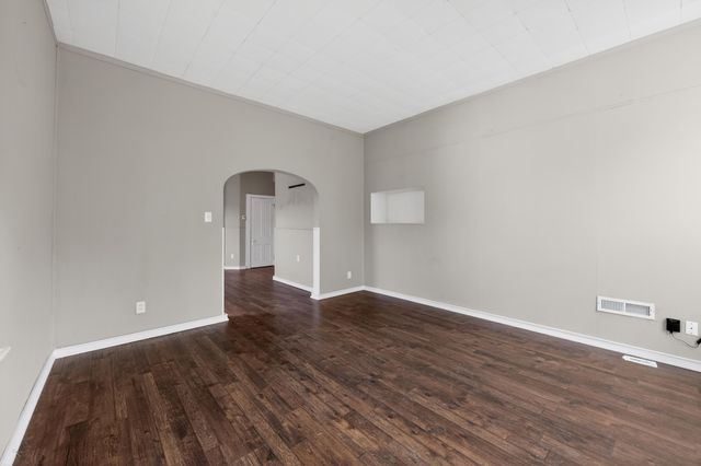 621 W Watkins Street, Covington, KY 41011