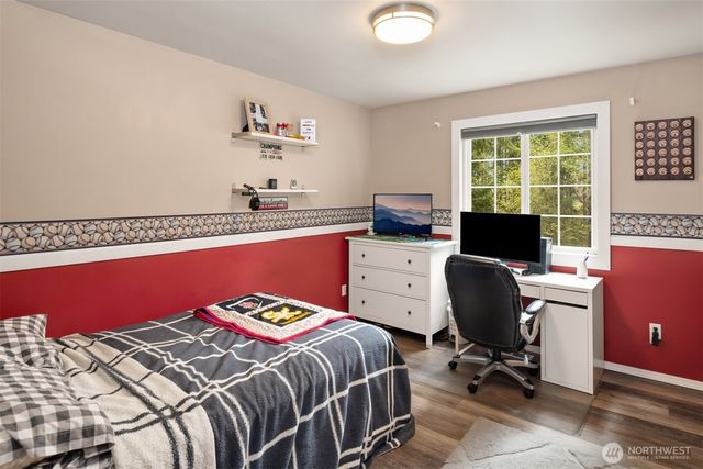 1581 SE Dews Lane, Port Orchard, WA 98367