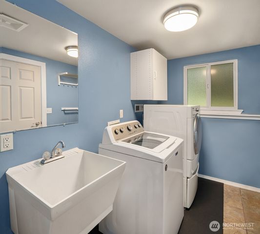 1581 SE Dews Lane, Port Orchard, WA 98367