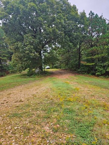 13037 E 590 Road, Locust Grove, OK 74352