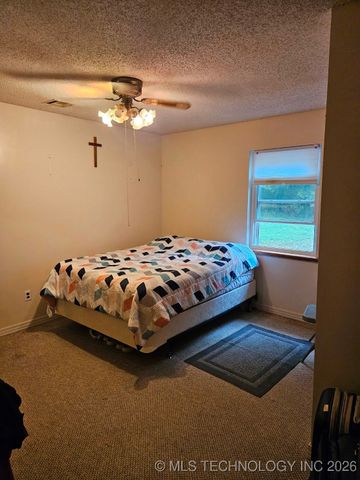 13037 E 590 Road, Locust Grove, OK 74352