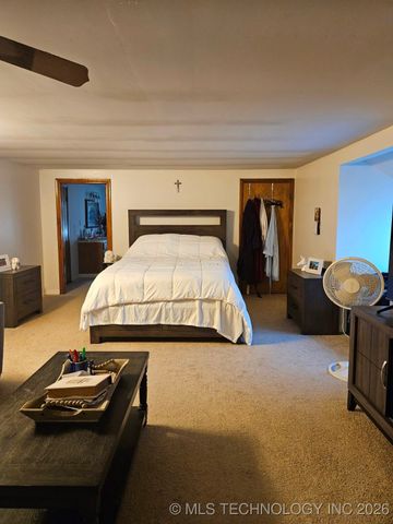 13037 E 590 Road, Locust Grove, OK 74352