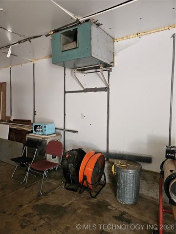 13037 E 590 Road, Locust Grove, OK 74352