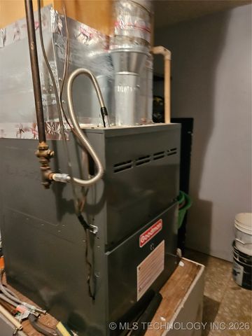 13037 E 590 Road, Locust Grove, OK 74352