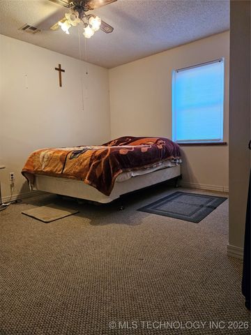 13037 E 590 Road, Locust Grove, OK 74352