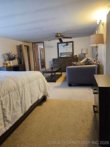 13037 E 590 Road, Locust Grove, OK 74352