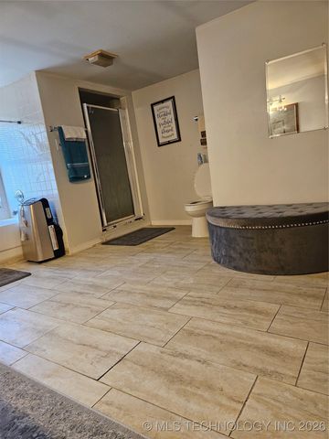 13037 E 590 Road, Locust Grove, OK 74352