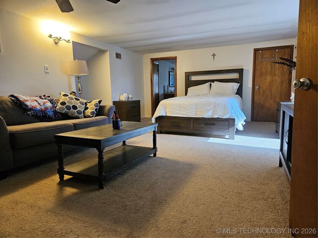 13037 E 590 Road, Locust Grove, OK 74352