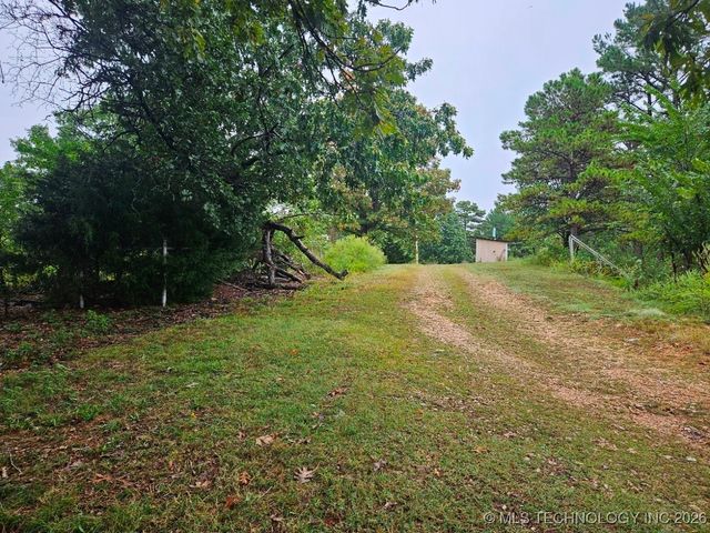 13037 E 590 Road, Locust Grove, OK 74352