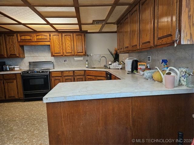 13037 E 590 Road, Locust Grove, OK 74352