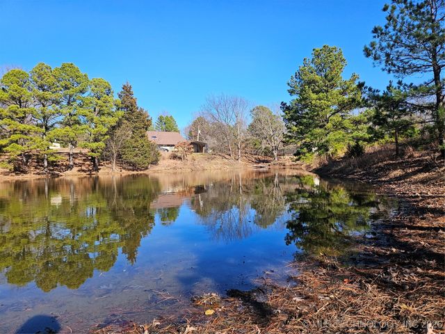 13037 E 590 Road, Locust Grove, OK 74352