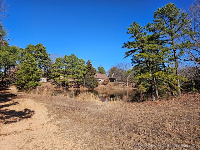 13037 E 590 Road, Locust Grove, OK 74352
