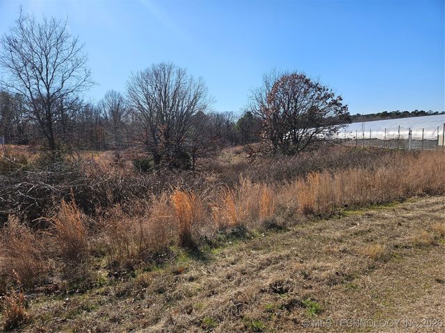 13037 E 590 Road, Locust Grove, OK 74352