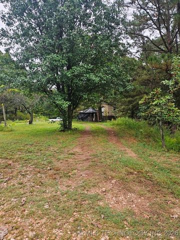 13037 E 590 Road, Locust Grove, OK 74352