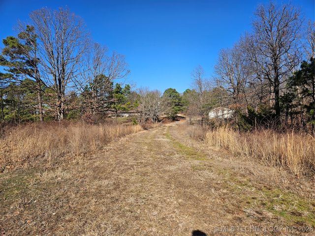 13037 E 590 Road, Locust Grove, OK 74352