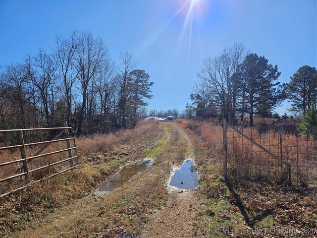 13037 E 590 Road, Locust Grove, OK 74352