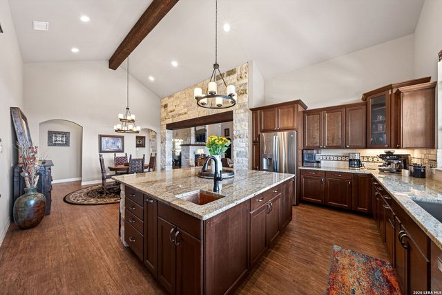 25011 Caliza, Boerne, TX 78006