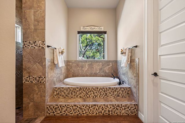 25011 Caliza, Boerne, TX 78006