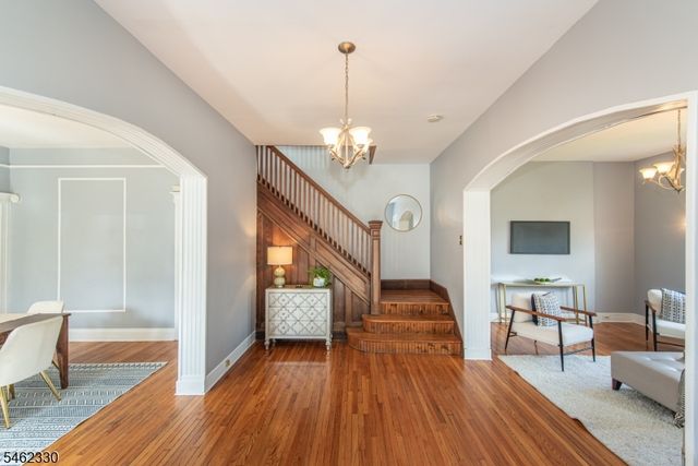 65 Osborne St, Glen Ridge Boro Twp., NJ 07028