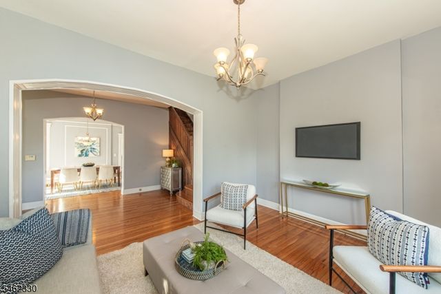 65 Osborne St, Glen Ridge Boro Twp., NJ 07028